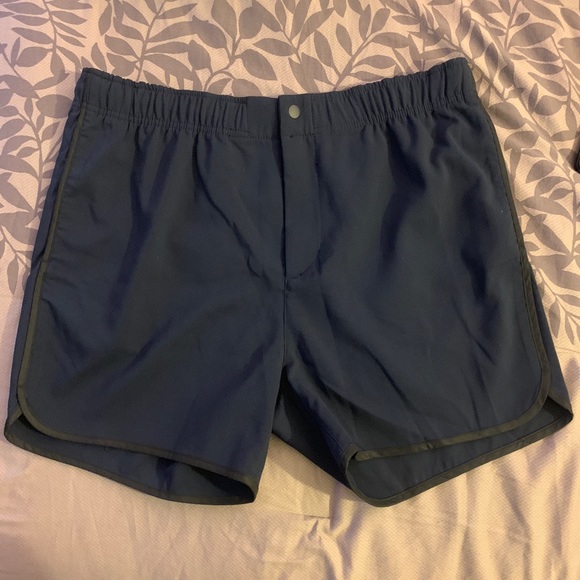 H&M swim shorts - Picture 2 of 7